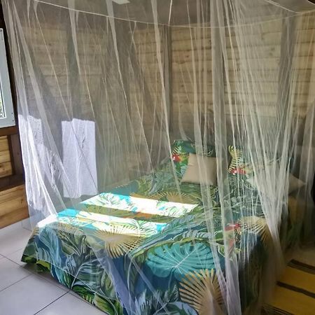 Blue Marlin Bungalow Neuf 4 Personnes Bouillante Exterior photo