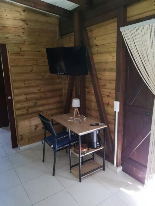 Blue Marlin Bungalow Neuf 4 Personnes Bouillante Exterior photo